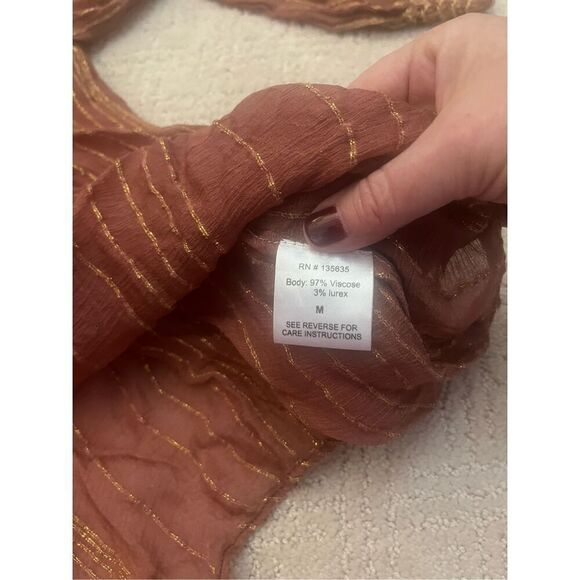 Love Sam Sheer Blouse - Picture 5 of 6